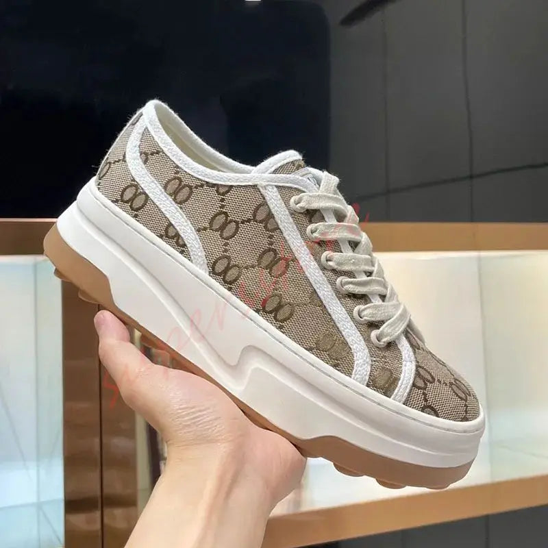 2026 Luxury Brand Famous Deisgner Women's Thick Soled Canvas Shoes Retro Height Increasing Casual Correct Version Canvas Shoes